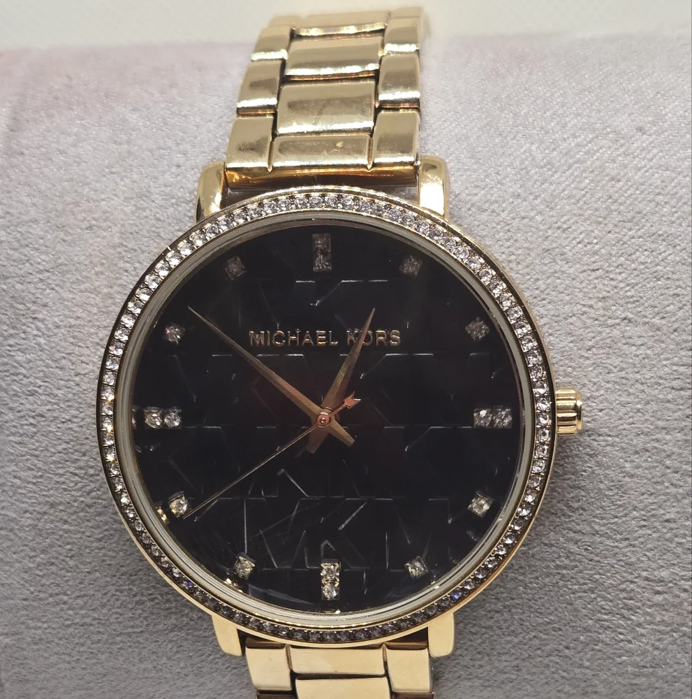 Michael Kors Gold Women Watch - Picture 1 of 16